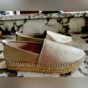 Only Maken gold metallic slip on shoes size 8 new